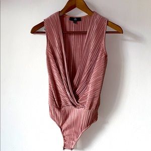 Misguided Pink Bodysuit One piece V-neck Top
